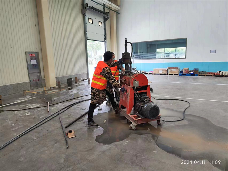 弋江厂房地面下沉塌陷注浆加固施工